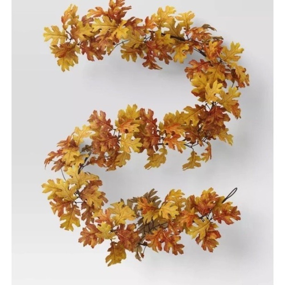 Fall Oak Leaf Artificial Garland - Threshold 6 Foot